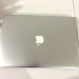 MacBook Air 13”